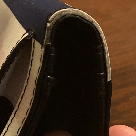 Kate Spade Wallet - Picture 11 of 12